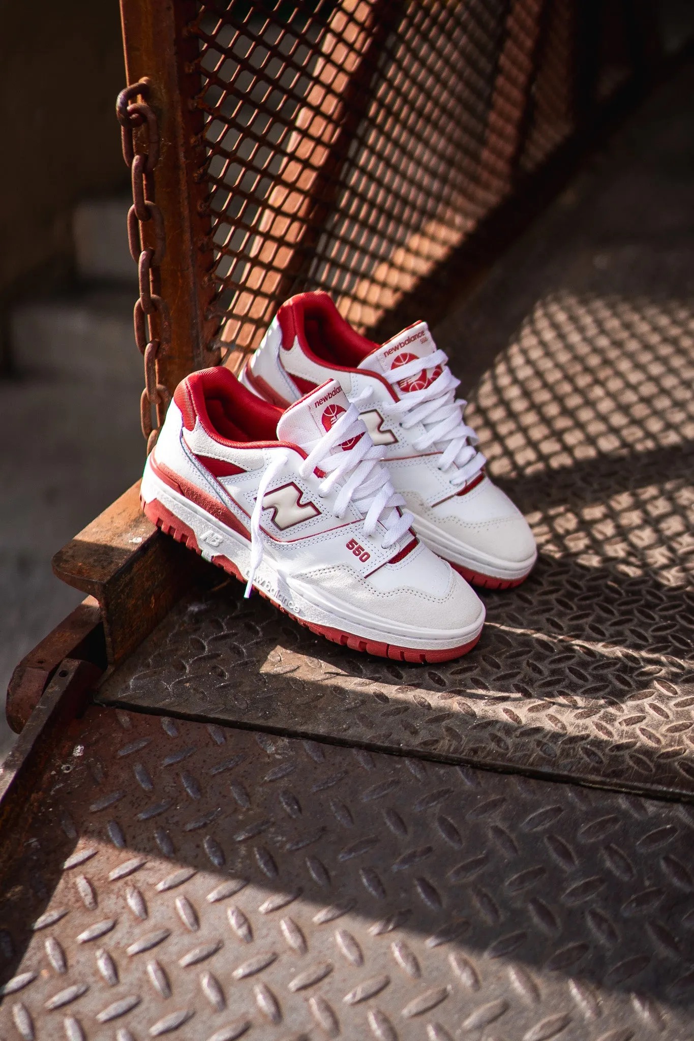 GRADESCHOOL New Balance 550 (White/Red) - GSB550TF